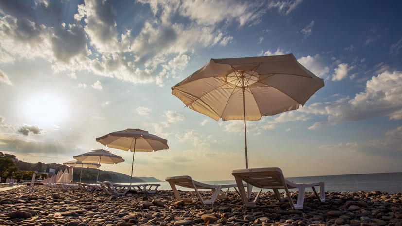 Синоптик Шувалов: в Сочи аномальное тепло продержится до конца ноября