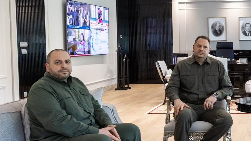 В Раде зарегистрировано постановление с требованием отставки Ермака и Умерова