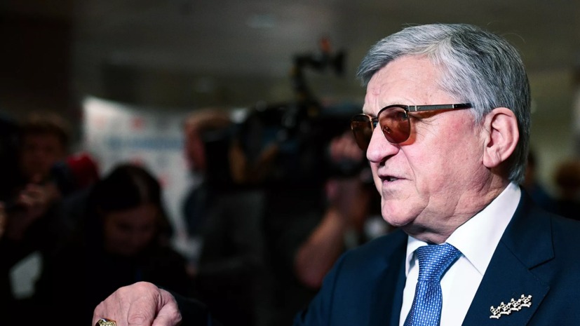 Тихонов назвал Фуркада «умным французом» за готовность помочь российским биатлонистам