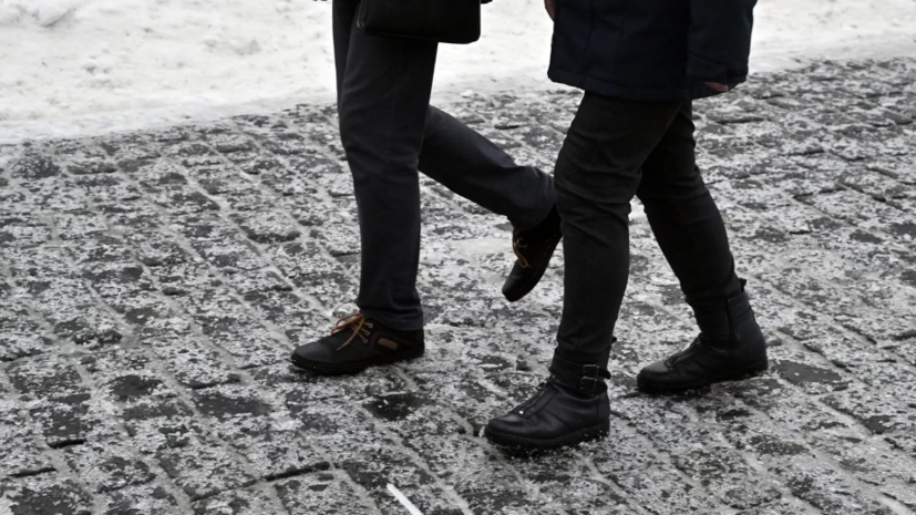 Синоптик Ильин предупредил о гололёде в Петербурге 22 ноября