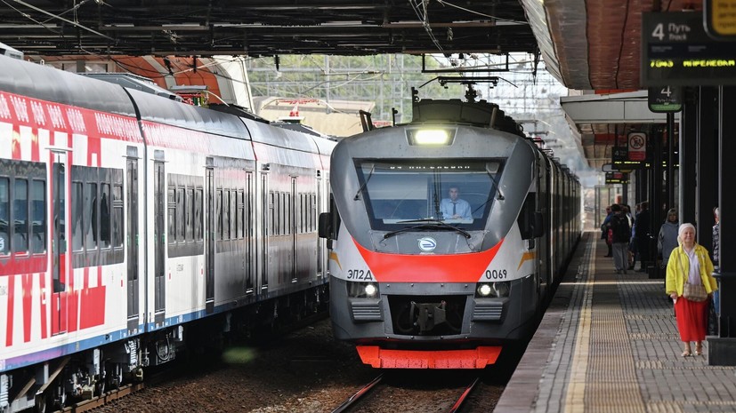 В Иркутской области из-за схода с рельсов вагонов с углём задерживаются поезда