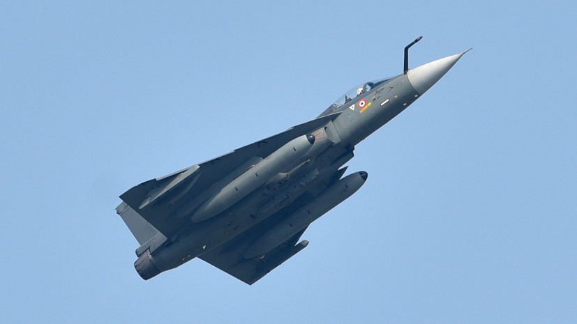 Истребитель в Индии мог разбиться из-за потери тяги