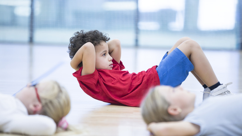 Тренер Гафуров: детским фитнесом легко заниматься дома