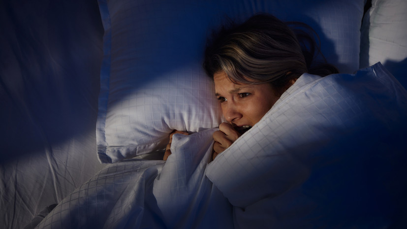 Психолог Морозова назвала хронический недосып причиной ночных кошмаров