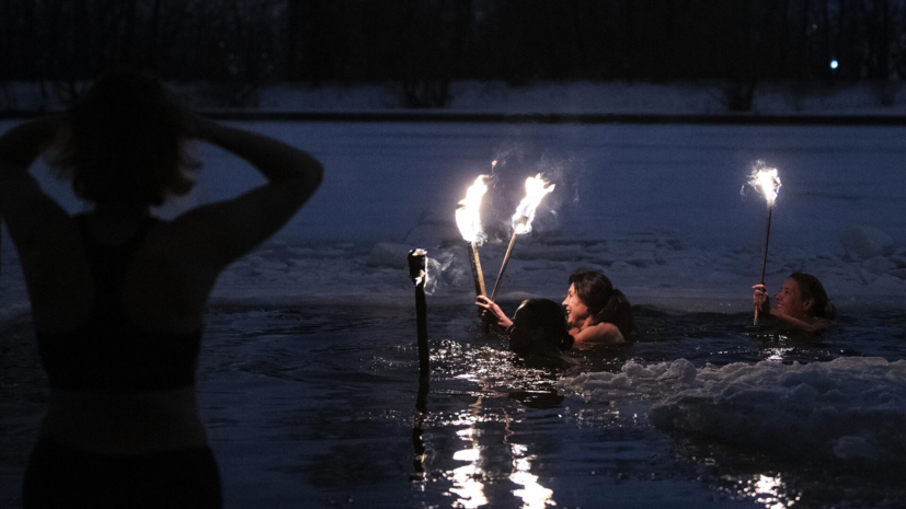 Научный консультант Солодников рассказал о пользе систематического закаливания