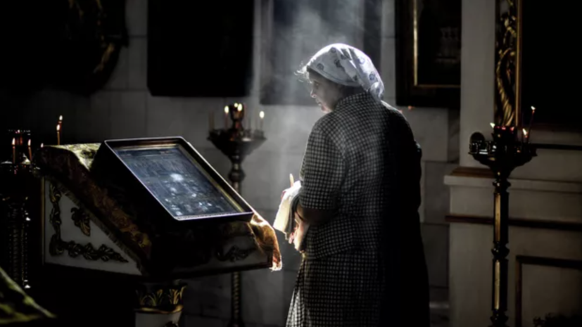 Священник Береговой пояснил, можно ли ходить в храм с простудой