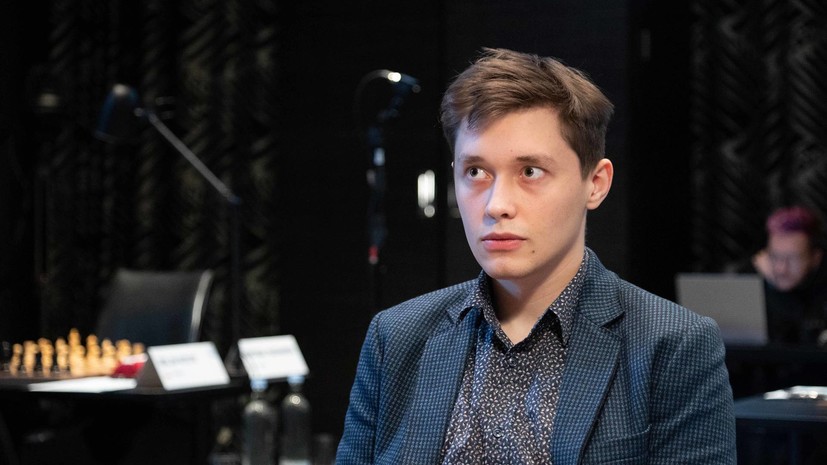 Есипенко выиграл первую партию в матче за третье место на Кубке мира — 2025