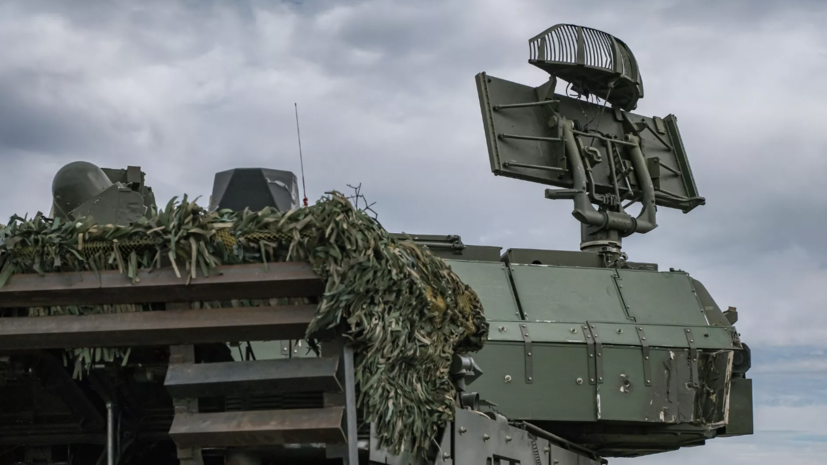 Трое погибших и 16 пострадавших: за ночь над Россией уничтожено 249 украинских БПЛА