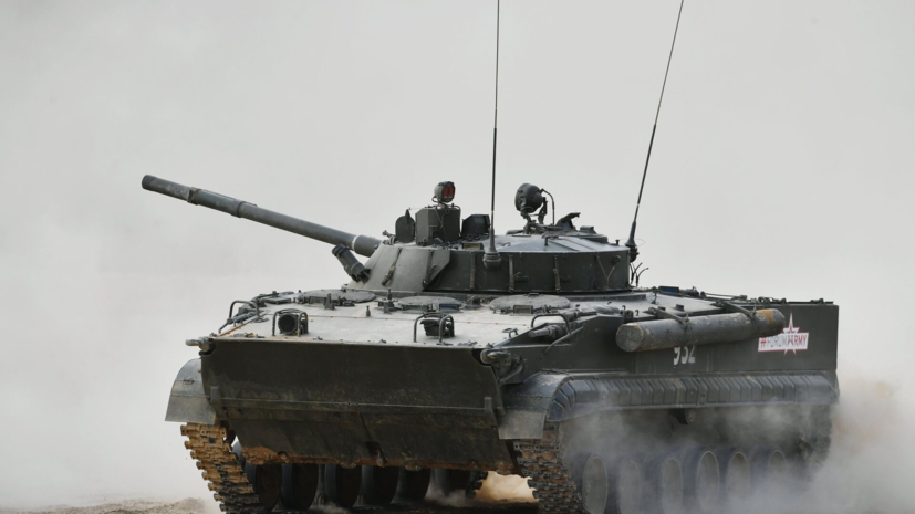 У аэропорта Кургана открыли памятник БМП-3