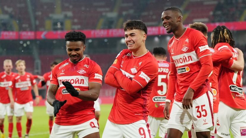 Кононов призвал «Спартак» дать шанс Романову