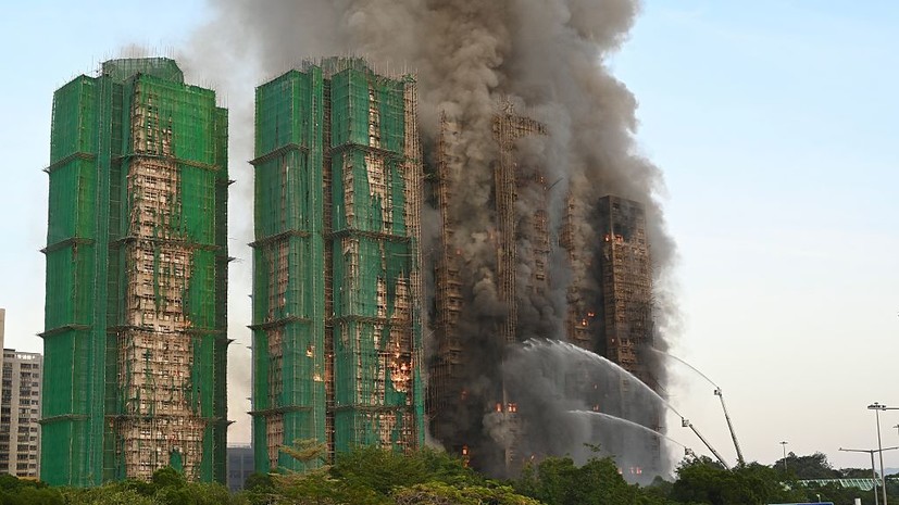 SCMP: четыре человека погибли в результате пожара в Гонконге