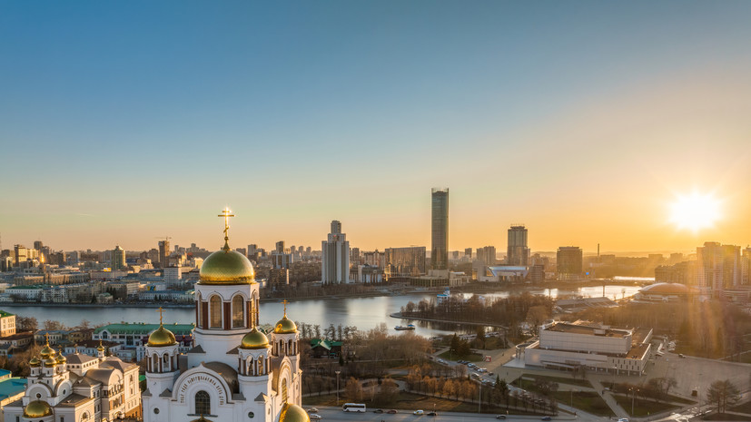 Сквер в Екатеринбурге назвали в честь хирурга Мансурова