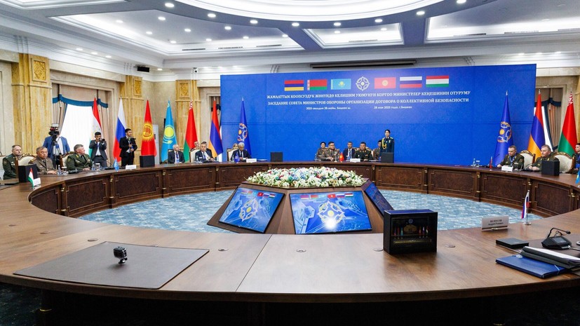 В Бишкеке началось заседание саммита ОДКБ в расширенном составе