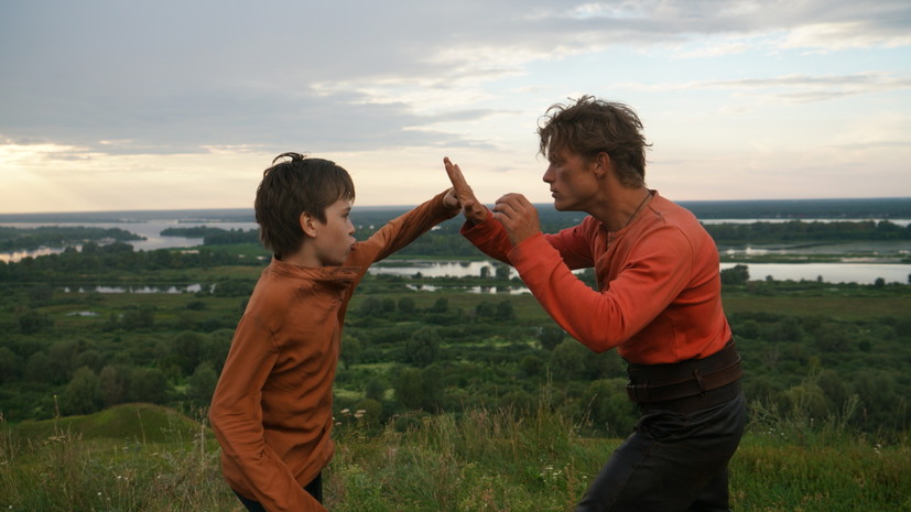 «Мостик к современности»: как снималась приключенческая комедия «Волчок»