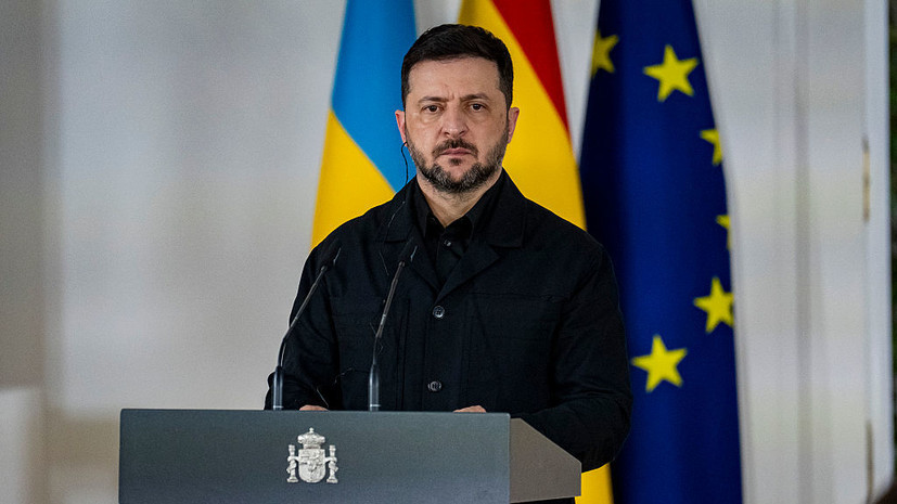 Лукашенко призвал Зеленского договориться для сохранения текущих границ Украины