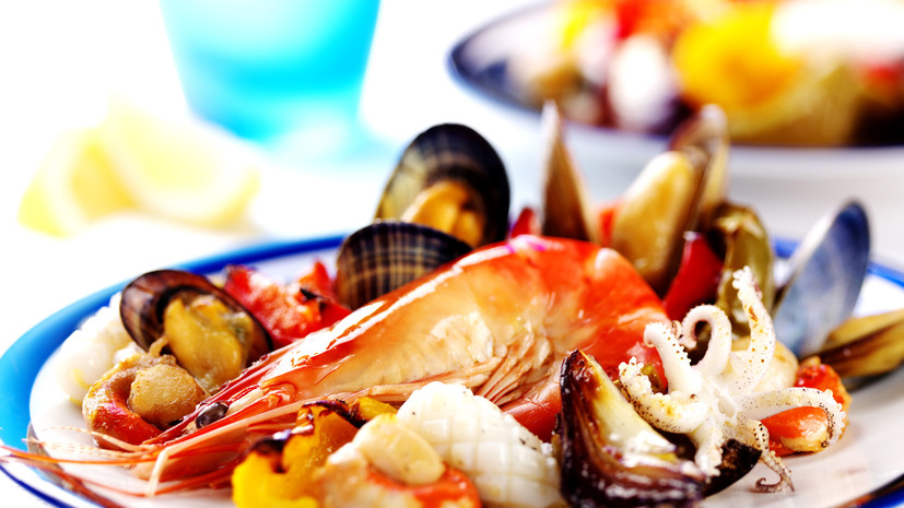 Священник пояснил, допускаются ли морепродукты в Рождественский пост