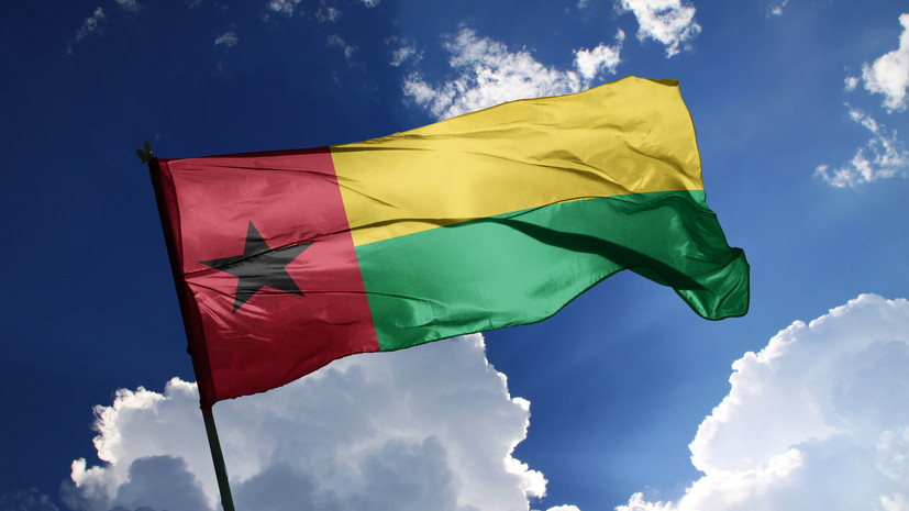 AFP: президентом Гвинеи-Бисау на переходный период стал генерал Н’Там