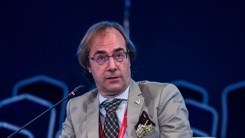 Худрук Мастранджело назвал проект «Поющие мосты» доброй традицией Петербурга