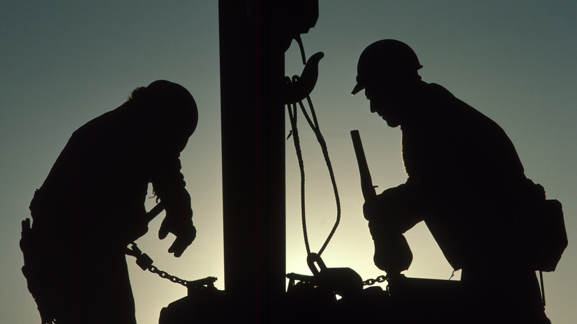 Под Новосибирском трое работников пострадали на предприятии