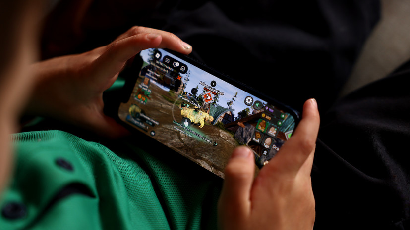 Детские омбудсмены поддержали идею блокировки Roblox в России