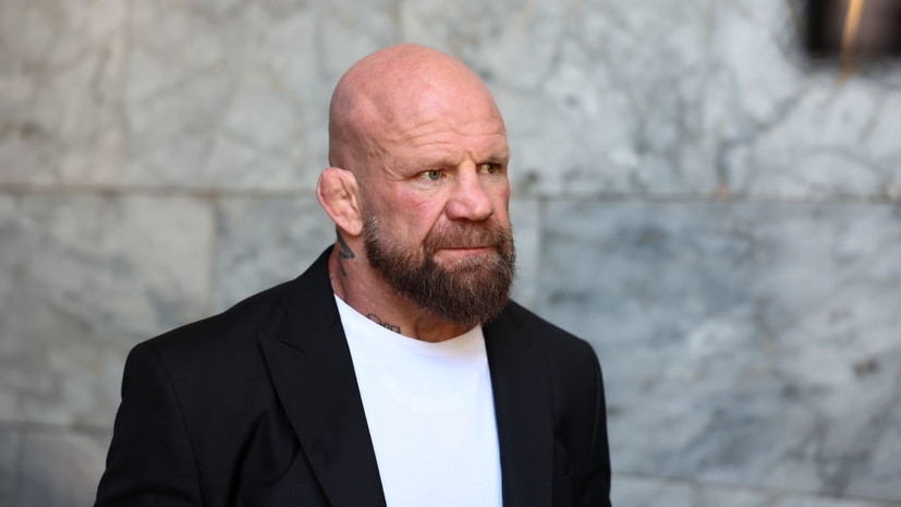 Монсон заявил, что власти Молдавии просили его не упоминать Россию после въезда в страну