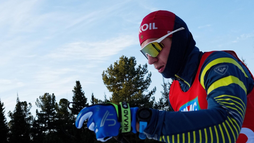 Бакуров — о толчке Большунова: нога не гнётся