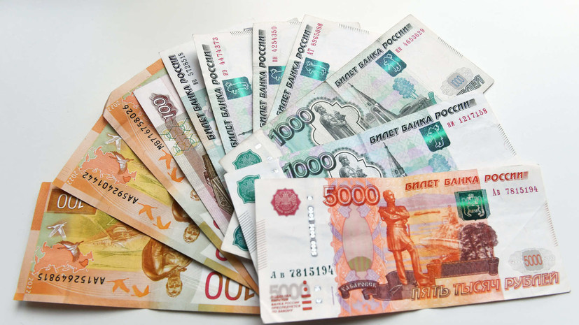 Глава Таганрога Камбулова опровергла слухи об отравленных купюрах и конфетах