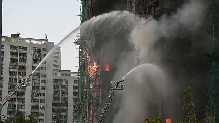Число погибших при пожаре в жилом комплексе в Гонконге возросло до 146