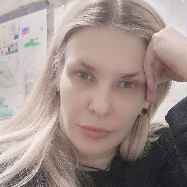 «Снайперские дуэли скорее миф»: ефрейтор Юлия Толстоусова — об 11 годах на фронте и о творчестве