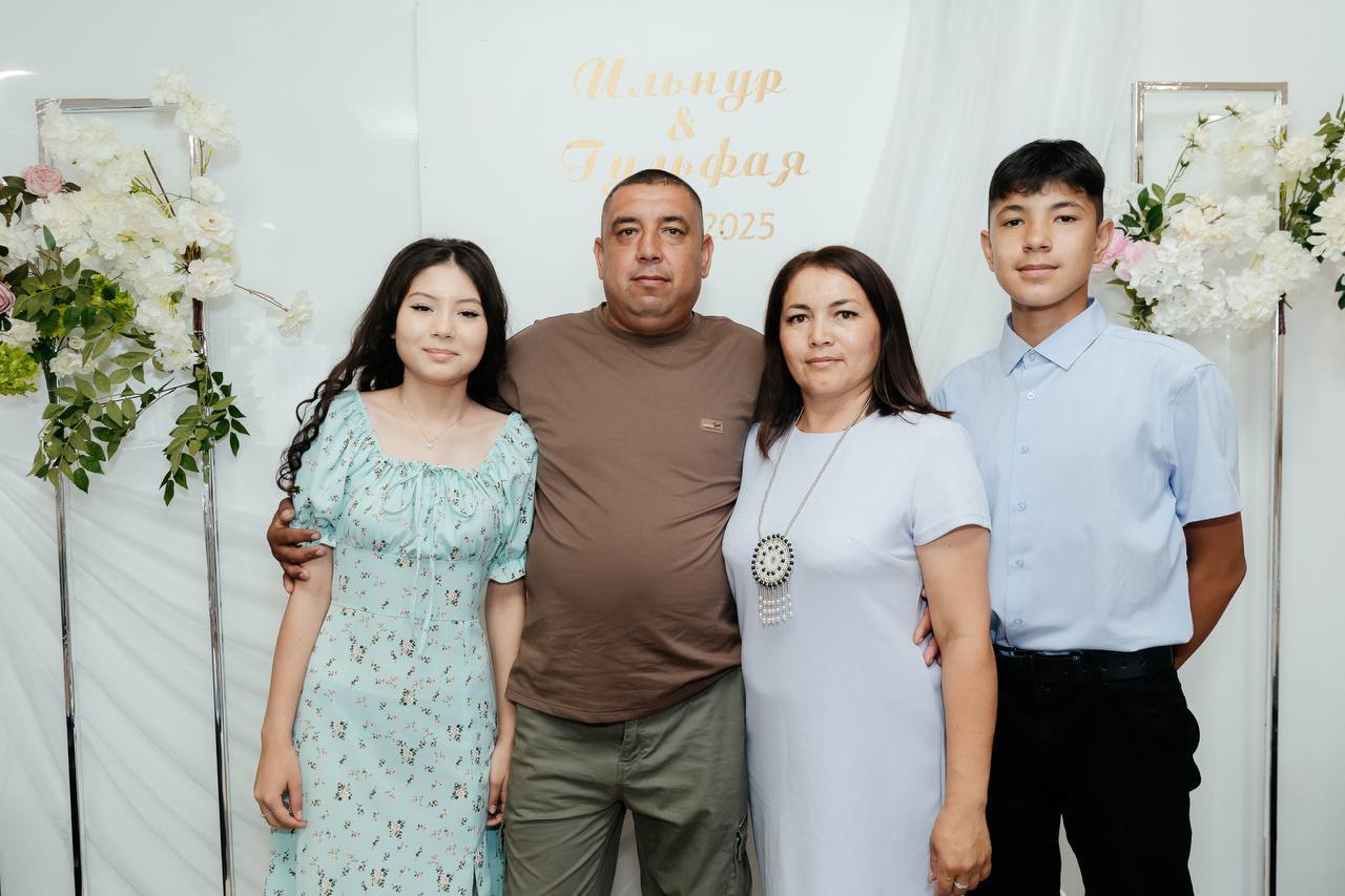 «Всегда мечтала о большой семье»: мать пятерых детей из Башкирии получила медаль «Материнская слава»