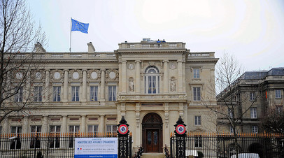 Во Франции заявили, что коррупция на Украине не должна мешать урегулированию