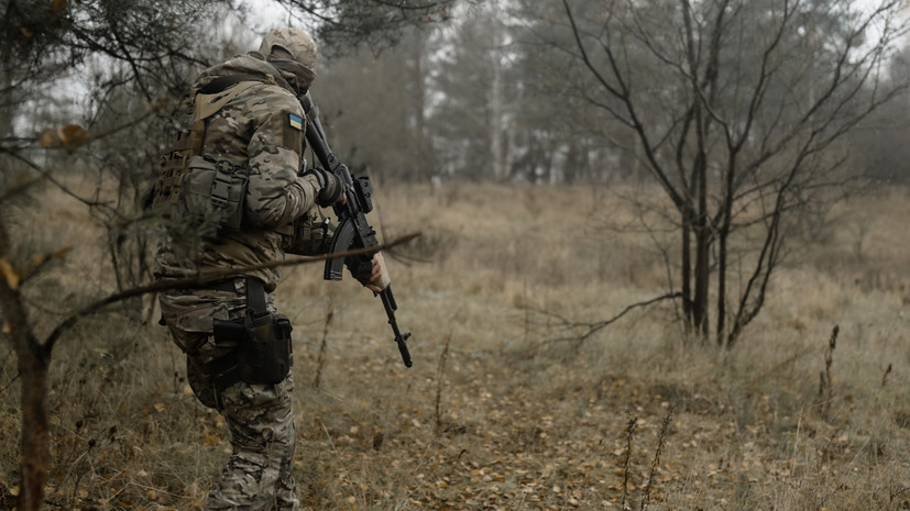 Украинцы в интернете распродают итальянскую военную экипировку