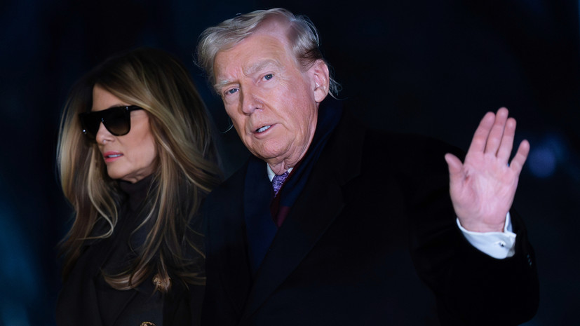 Дональд Трамп вышел к журналистам с пластырем на запястье