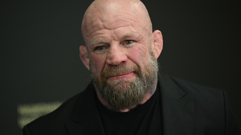 Монсон заявил, что его не пустили в Молдавию из-за российского паспорта