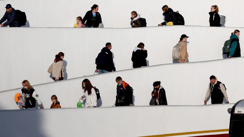 Нидерланды намерены закрыть центры для беженцев с Украины