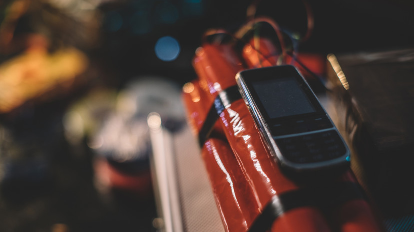 В подвале театра в польском Плоцке обнаружили взрывное устройство