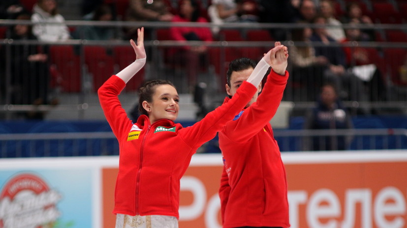 Жданова рассказала, почему всегда возит запас колготок на соревнования