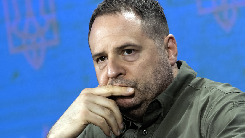 Мендель: Ермак запрещал чиновникам выполнять приказы Зеленского