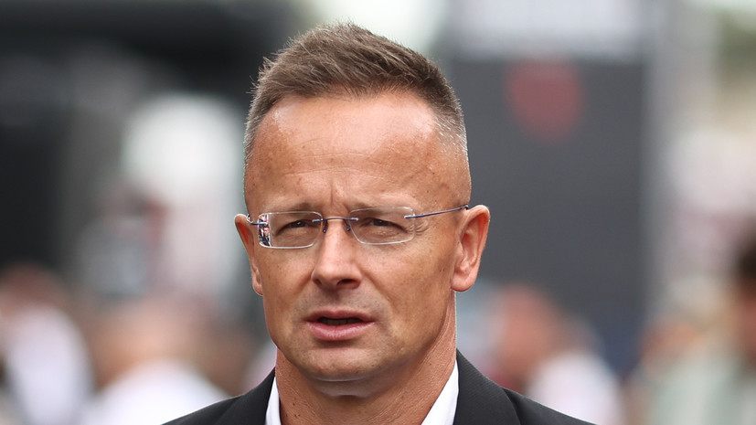 Сийярто: европейских членов НАТО ослепил военный фанатизм