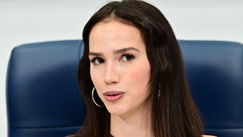 Загитова призналась, что злилась на Тутберидзе, которая ограничивала её общение с родителями