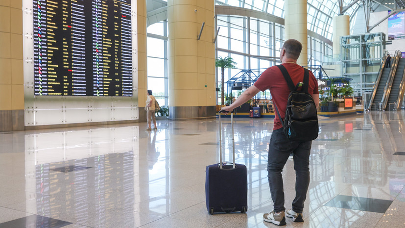 В Домодедово приняли меры в связи с экстренной посадкой самолёта