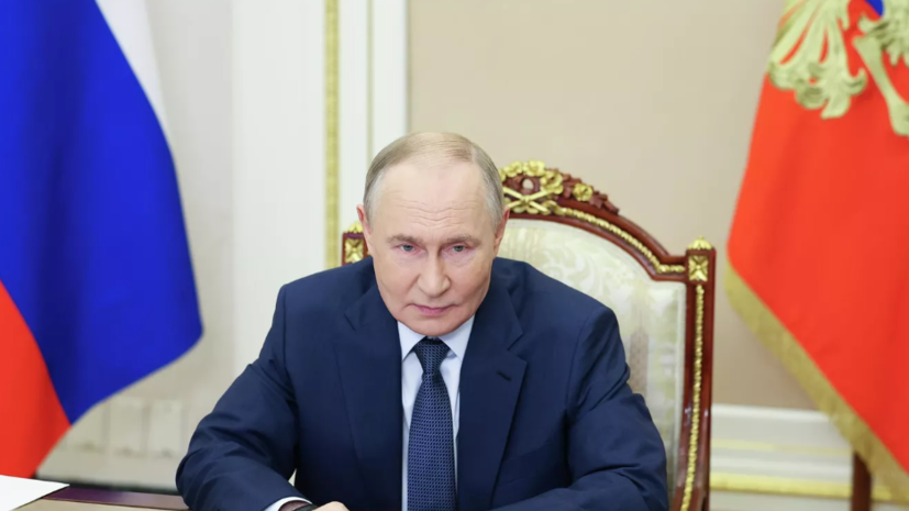 Путин призвал не искать виновных в распаде СССР