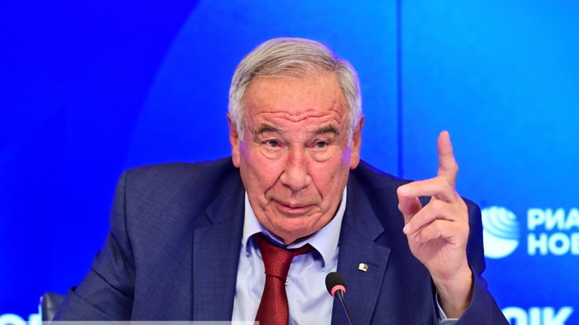 Тарпищев уверен, что Андреева и Шнайдер не поменяют спортивное гражданство