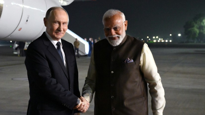 Моди подарил Путину экземпляр древнеиндийского эпоса «Бхагавадгита»