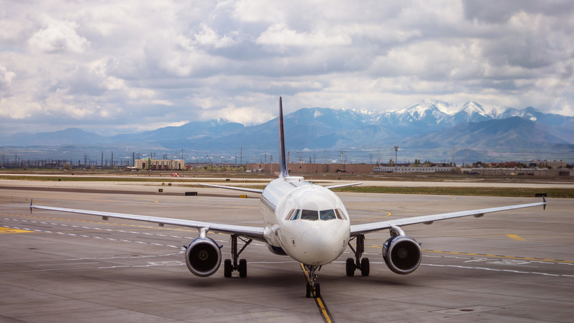 Аэропорт Саратова приостановил работу