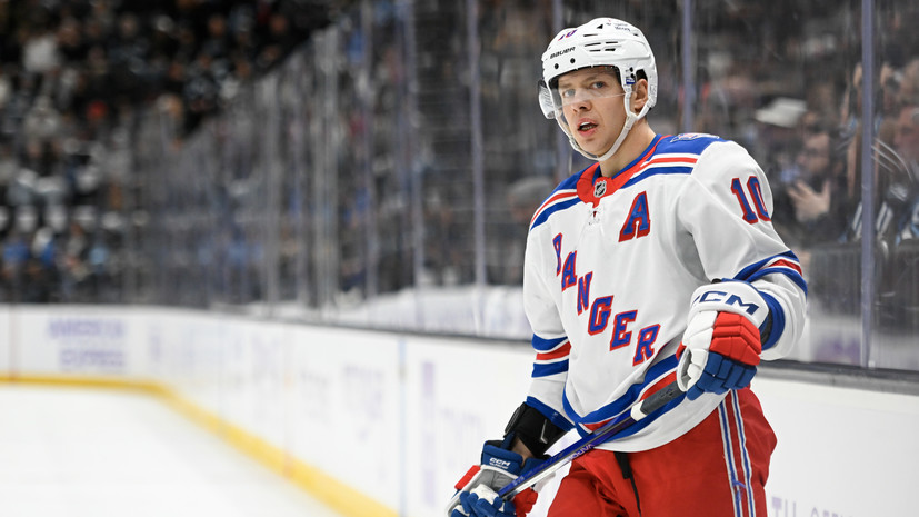 Панарин набрал 900 очков в регулярных сезонах НХЛ за карьеру