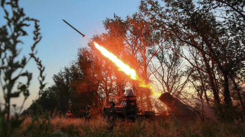 ВС России нанесли массированный и четыре групповых удара по украинским объектам