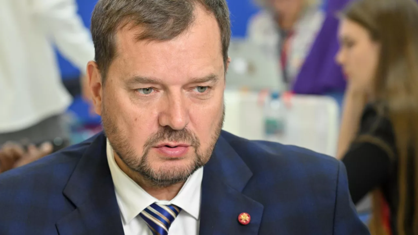 Балицкий заявил о вывозе Киевом предприятий и архивов из Запорожья