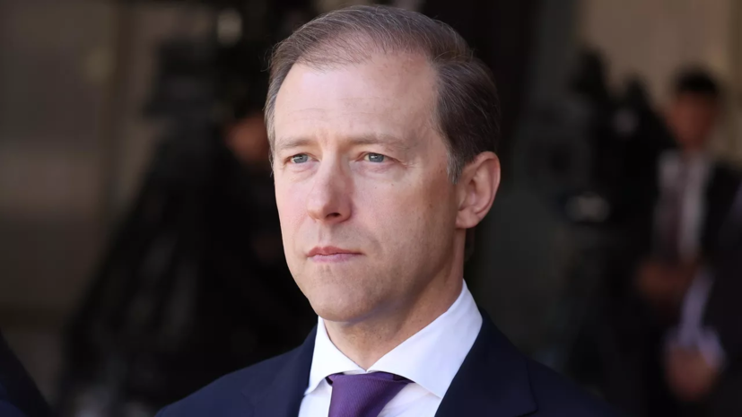 Мантуров: Россия и Индия планируют разместить свои космические станции на одной орбите