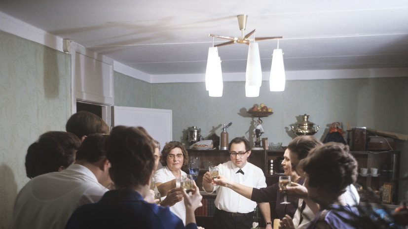 Каждый четвёртый россиянин украшает дом к Новому году в советском стиле